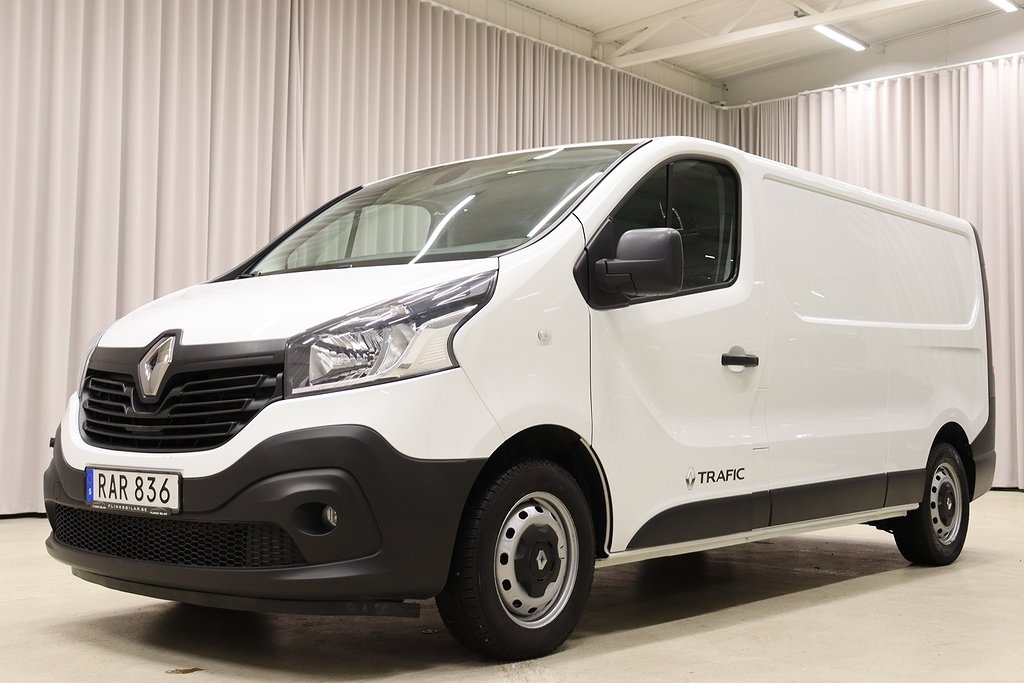 Renault trafic dCi 125HK L2 Drag Värmare 4000Mil 1Ägare Moms