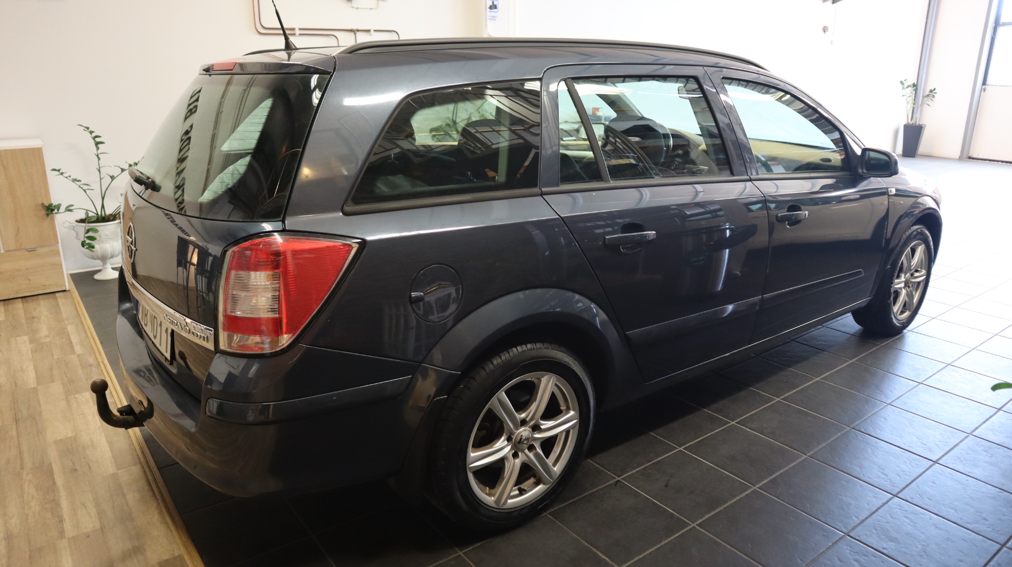 Opel Astra 2007, photo 4/37