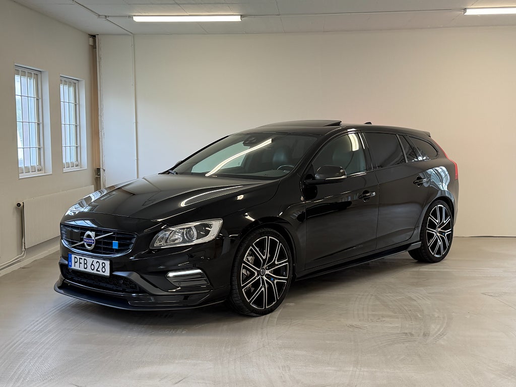 Volvo V60 Polestar T6 AWD R-Design H/K Kamera Lucka 367hk SE SPEC