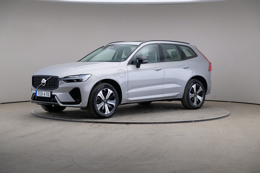 Volvo XC60 Recharge T6 350hk AWD Plus Dark Läder Drag