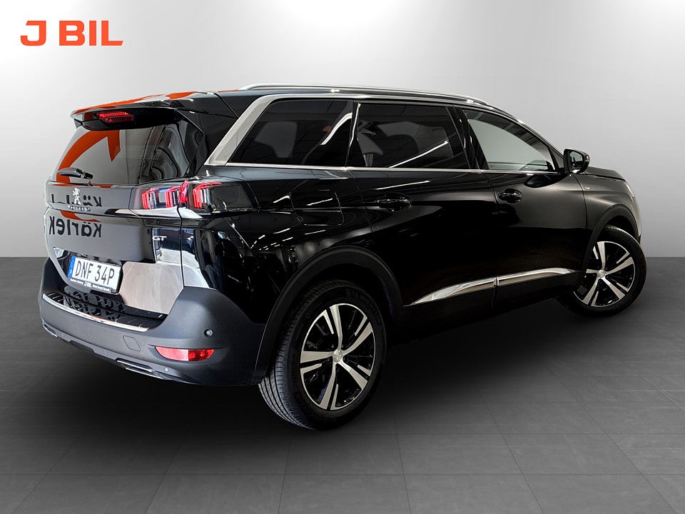 Bild på Peugeot 5008 GT 1.2 PT 130hk Aut 7-SITS B-KAMERA CARPLAY