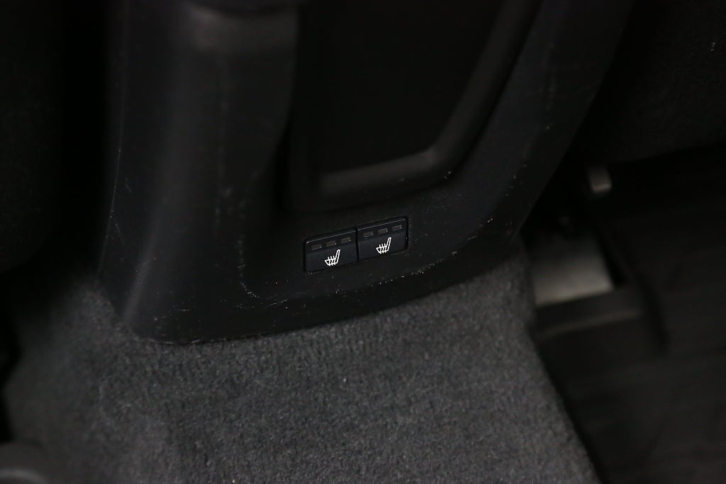 Volvo V40 D3 150hk Momentum Business E PRO Dieselvärmare 2016