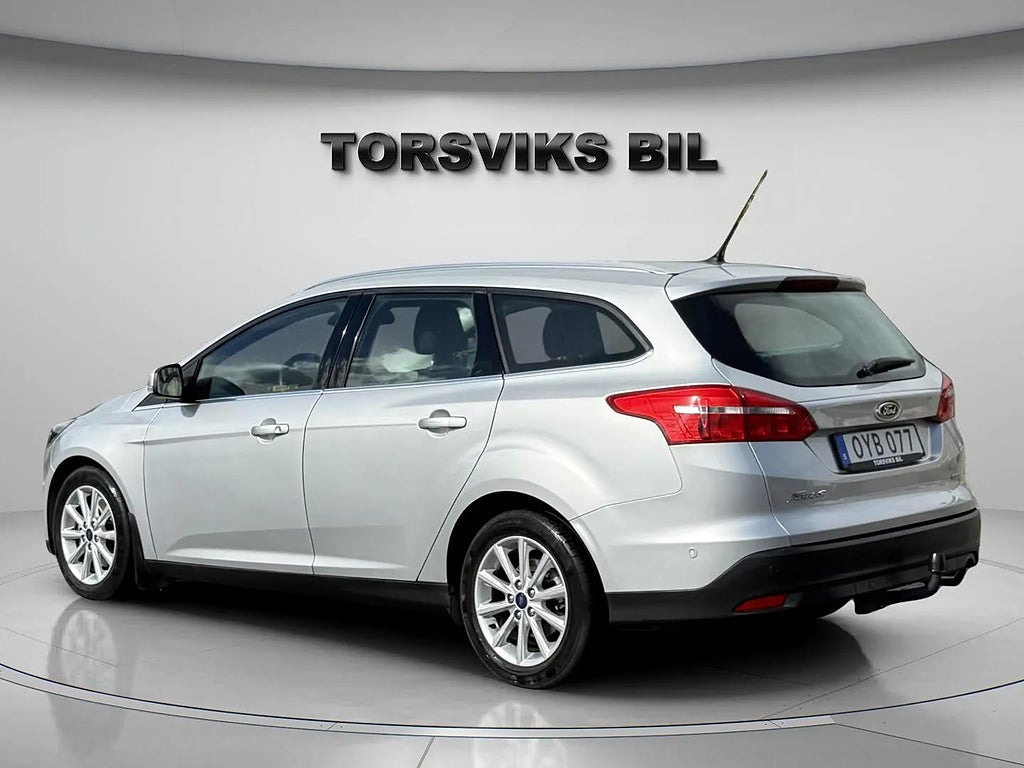 Ford Focus Kombi 1.5 EcoBoost Automat Titanium 2900 Mil 1 Ägare - miniatyr 4