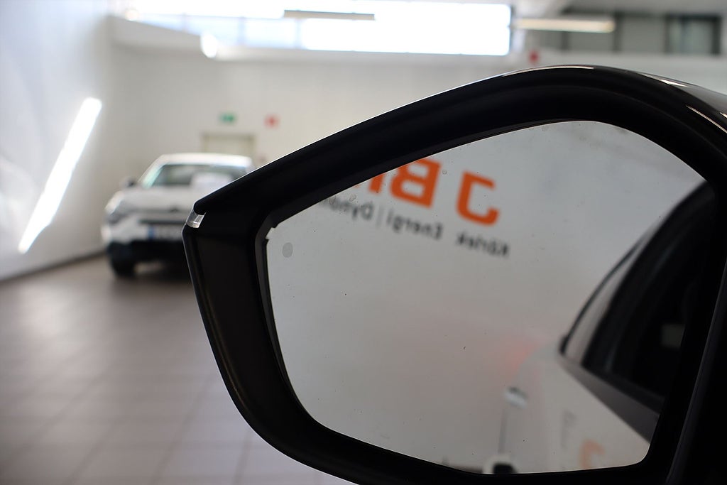 Bild på Peugeot 408 GT 1.2 PT 130hk Aut - ELBAKLUCKA