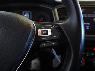 SUV Volkswagen T-Roc 19 av 22