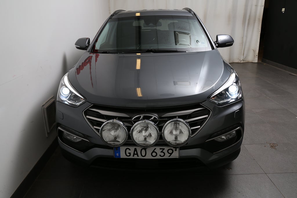 Hyundai Santa Fe 2,2 CRDi 200hk Premium AWD Aut Motorv Dragkrok 2017