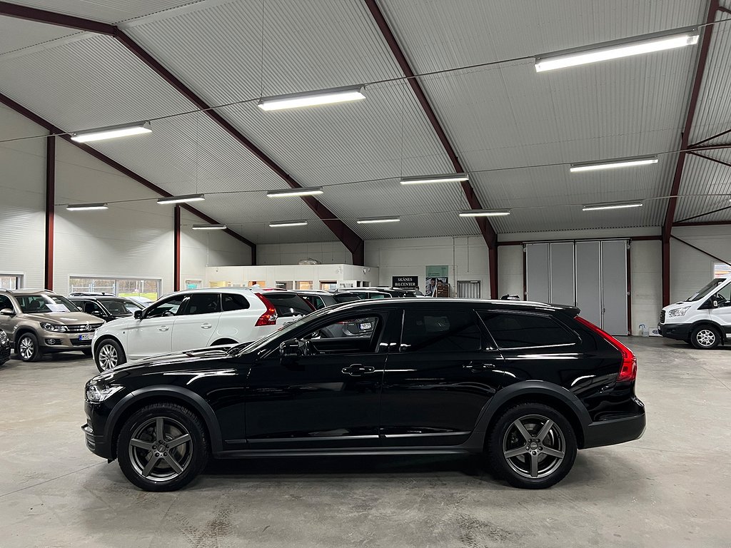 Volvo V90 Cross Country D5 AWD Geartronic 235hk Momentum, Plus