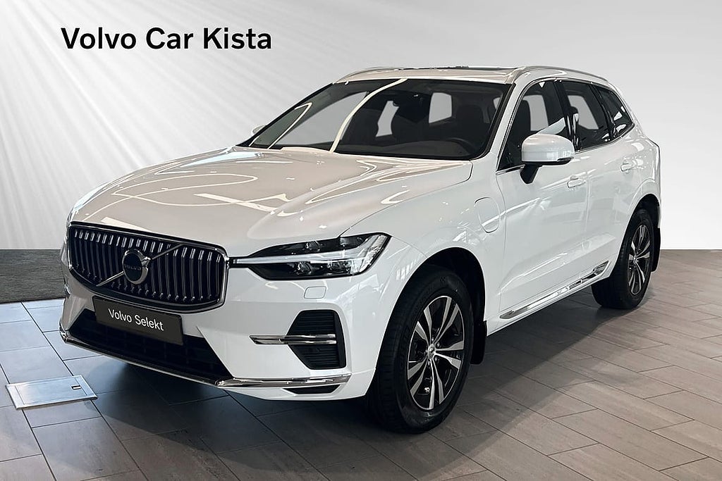 Volvo XC60 T6 Core Nordic Edition Drag Blis Pano Carplay