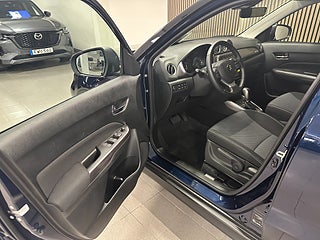 Suzuki Vitara * * Hybrid 1.4T AllGrip 4x4 Aut Select — bild 7 av 12