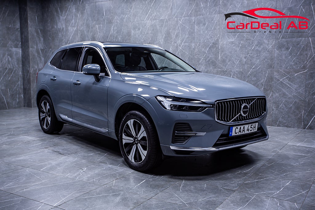 Volvo XC60 Recharge T6 AWD Plus Bright Pano H/K Kamera Skinn MOMS
