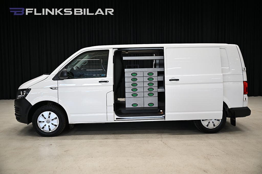 Volkswagen Transporter DSG 150HK L2|Servicebil|Inredd|Dubbeldörr|Leasbar|SeUtr
