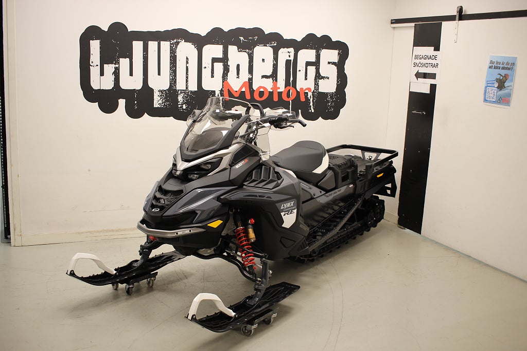 Lynx Commander RE 900 ACE Turbo R 3900 2027 *KÖP NU