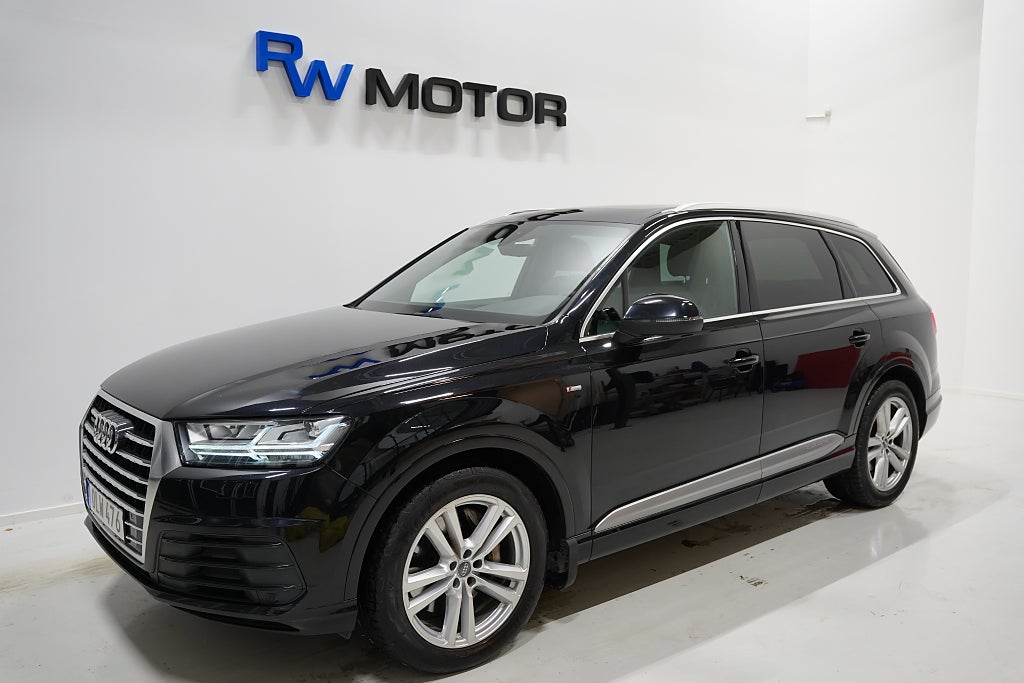 Audi Q7 3.0 TFSI V6 quattro S Line Pano BOSE P-värm Cockpit