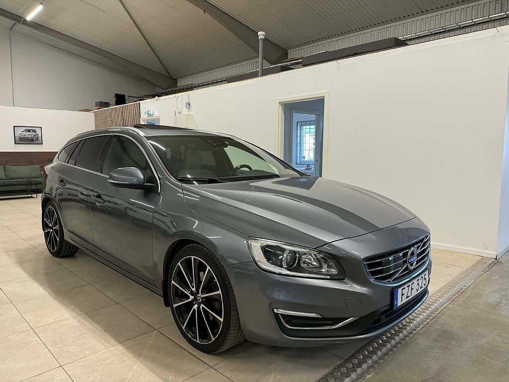 Volvo V60 D4 Automat Skinn Taklucka GPS Summum Euro 6