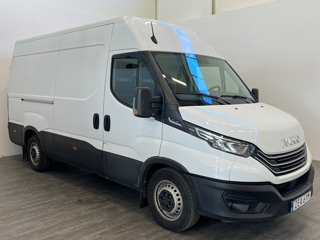 Iveco Daily 35-140 2.3 JTD Hi-Matic L2H2 Drag 3500kg Kamera/D-värm