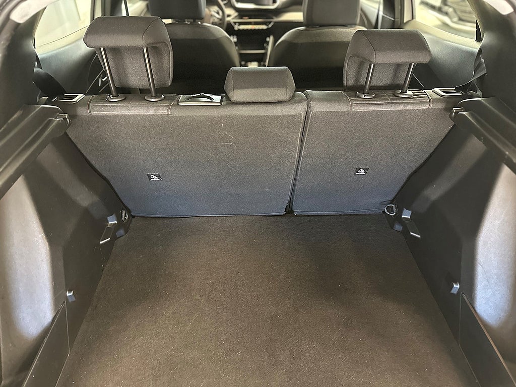 Peugeot 2008 1.2 PureTech 131hk,Automat/Carplay/Ny Kamrem