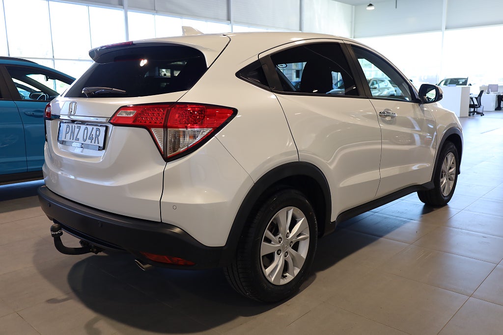 Honda HR-V 1.5 i-VTEC Elegance AUT Drag Kamera Navi Blåtand PDC