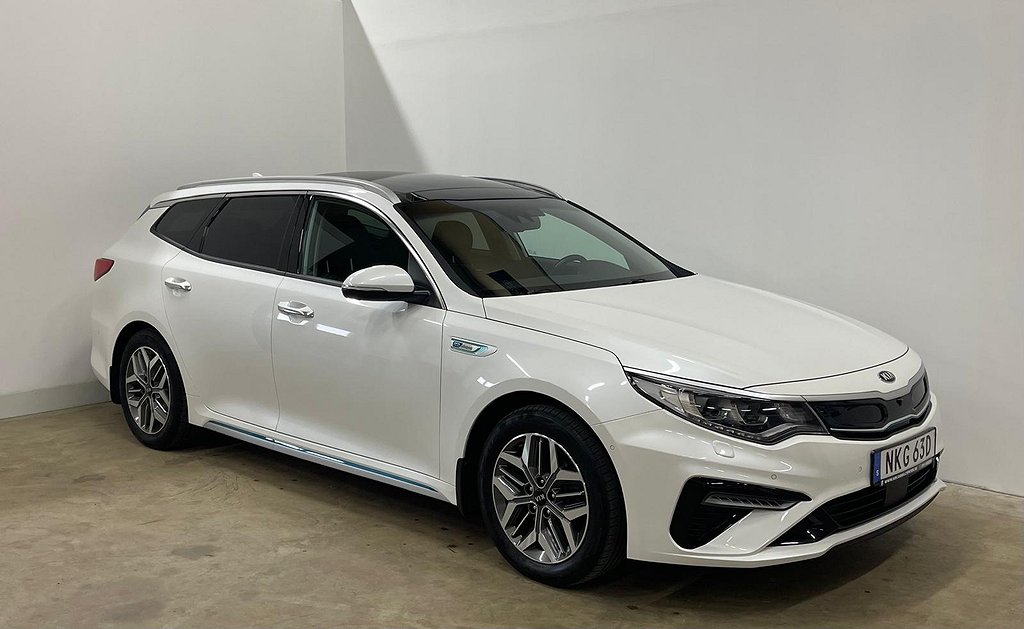 Kia Optima Sport Wagon Plug-in Hybrid Advance Plus SE UTR!