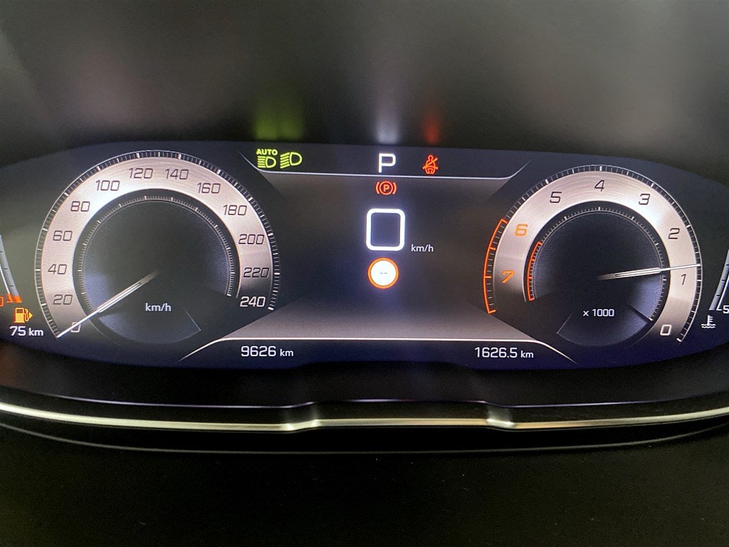 Bild på Peugeot 5008 GT 1.2 PT 130hk Aut - 7-SITS,B-KAMERA,NAV