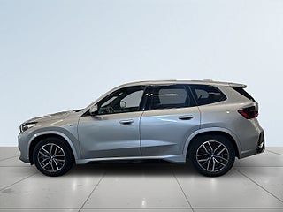 BMW iX1 xDrive30 M Sport S&V-hjul/H/K/Drag/360/HuD/Navi/MOMS