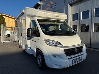 Husbil-halvintegrerad Sun Living S75 SL AUT 19 av 22