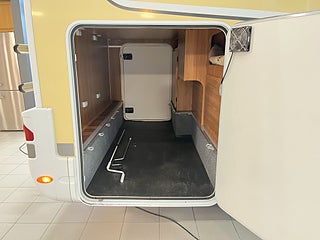 Husbil-integrerad Dethleffs ESPRIT I 6810 9 av 26