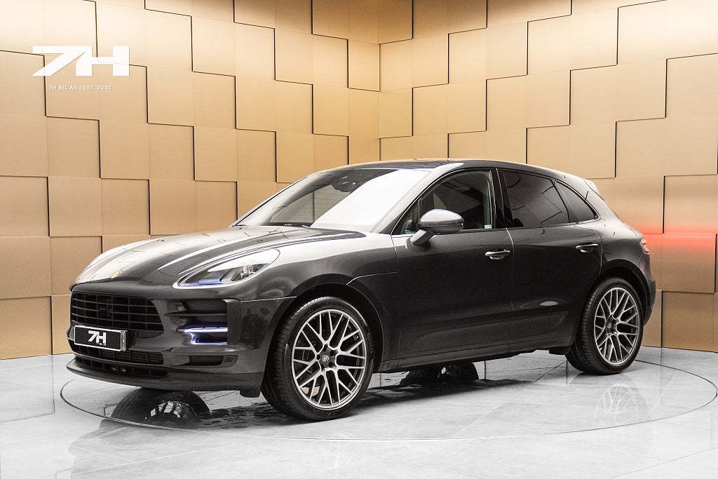 Porsche Macan / Sport Chrono / Pano / 21" / Kamera / 