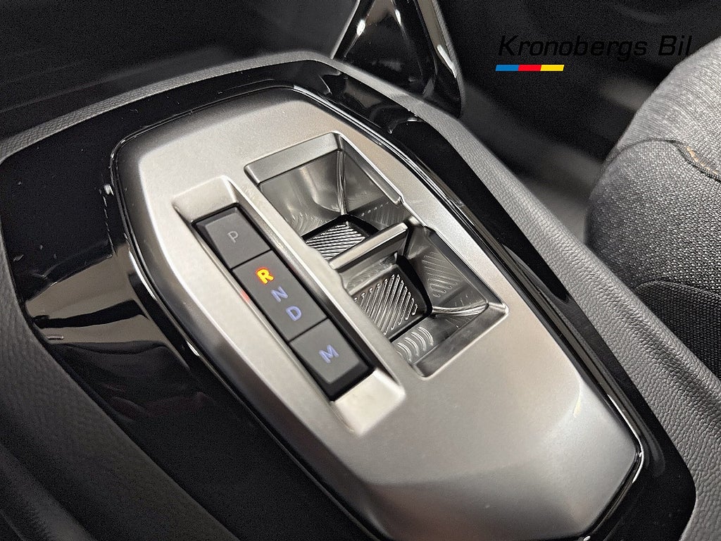 Peugeot 2008 1.2 Hybrid 136 e-DSC Automat  – bild 12