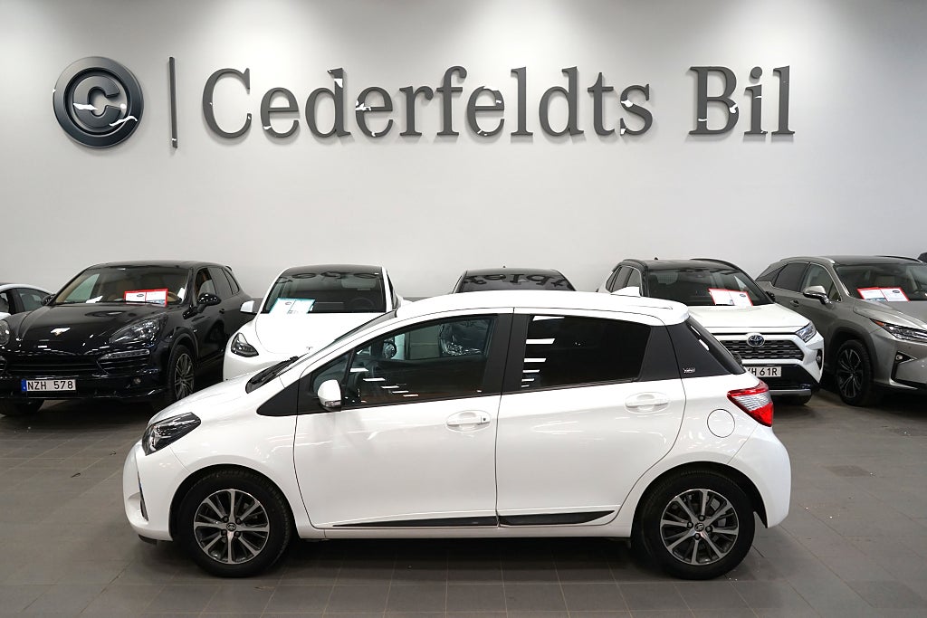 Toyota Yaris 5-dörrar 1.5 Automat Y20 1-Ägare Carplay NyServad SoV