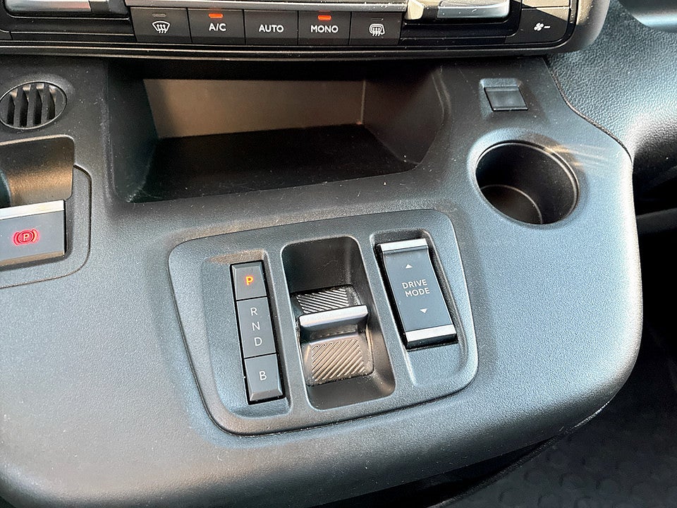 Bild på Citroen E-Berlingo Business Premium 50 kWh 136hk Aut L1 B-KAMERA DRAG