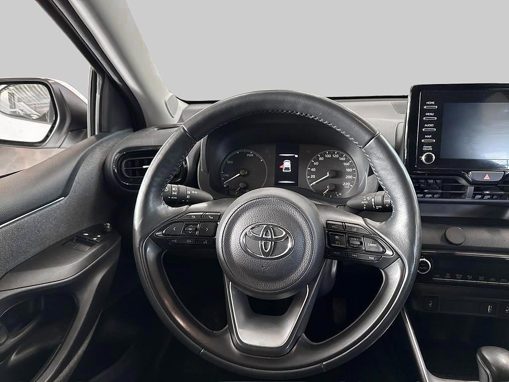 Toyota Yaris 2021 - miniatyr 10