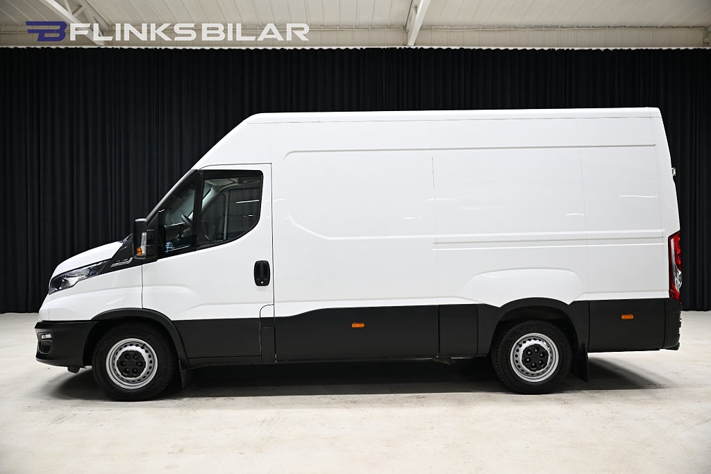 Iveco Daily 136HK Automat|Drag|Webasto|3.5ton-Dragvikt|Moms