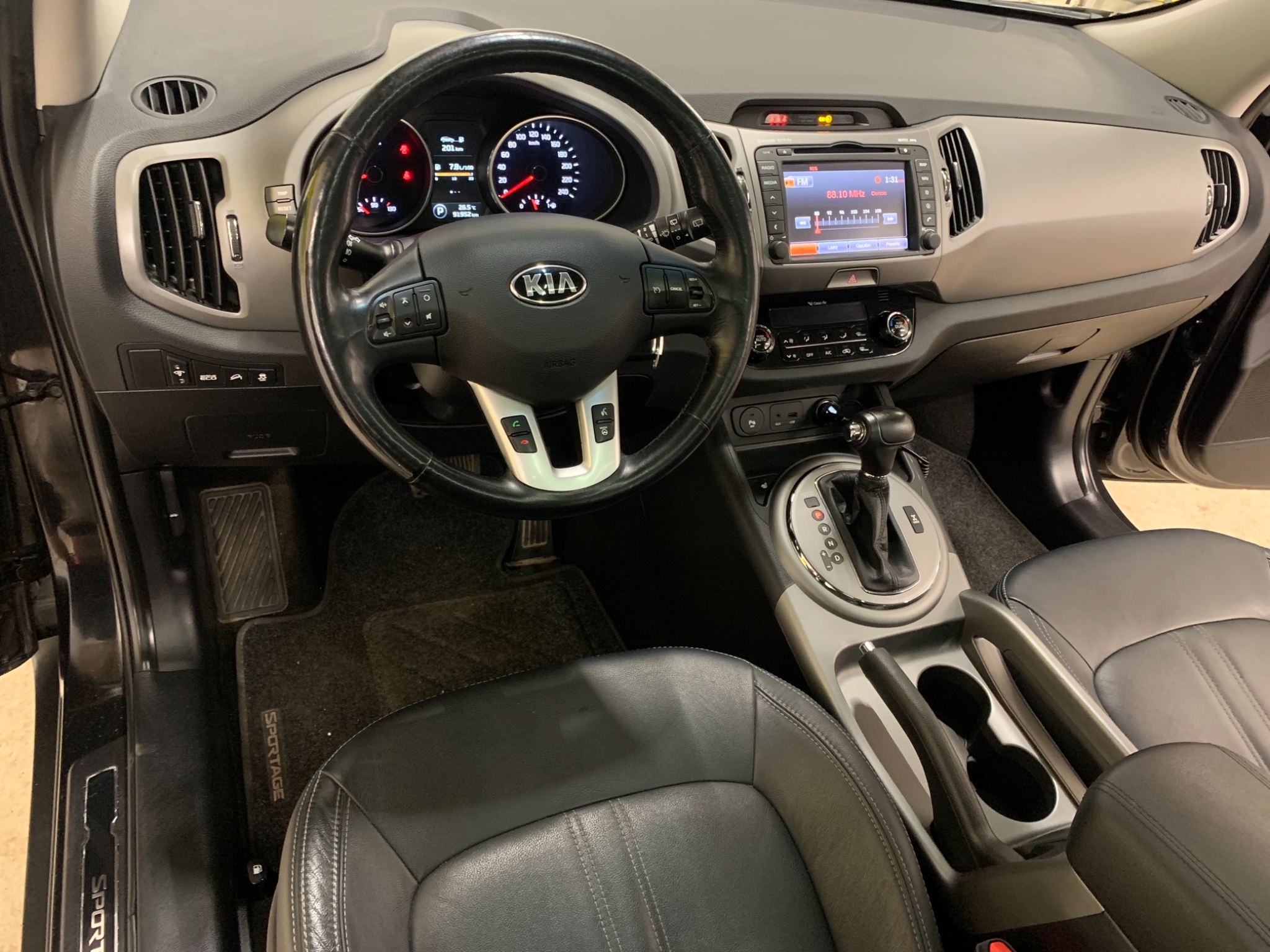 Kia Sportage 2.0 CRDi AWD Automat 184hk 2014, bild 5/43