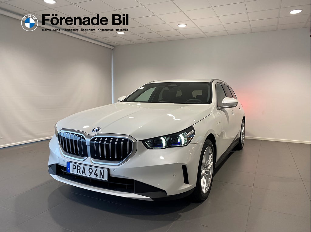 BMW 530e xDrive Touring Adaptiv Farthållare Rattvärme H/K