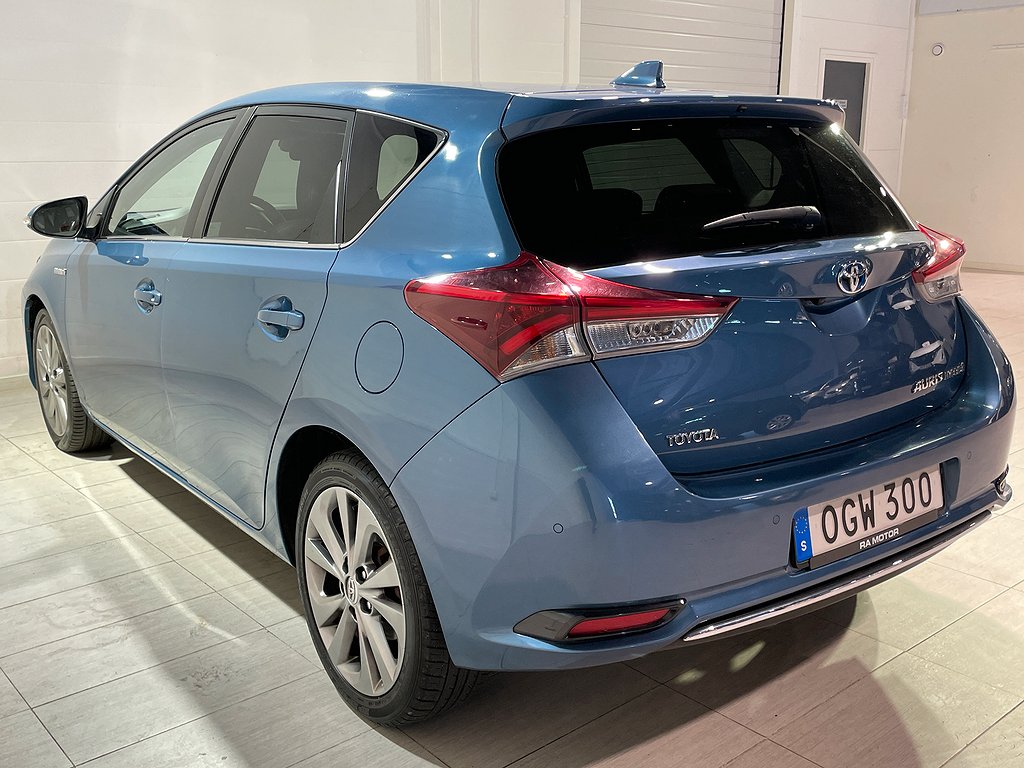 Toyota Auris Hybrid e-CVT Executive | Kamera | Farthållare 2016