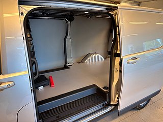 Maxus E-Deliver 7 72 kWh Rattvärme/360/Adaptiv Fart/SoV-däck