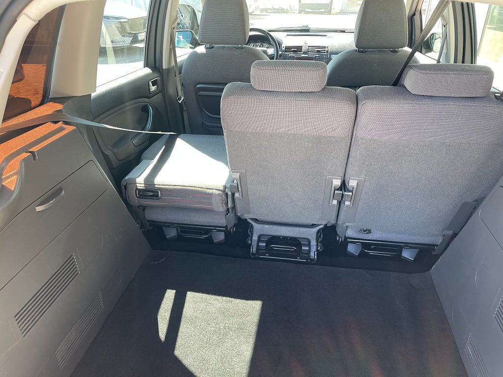 Ford C-Max 1.8 Flexifuel manuell 125 hk Dragkrok