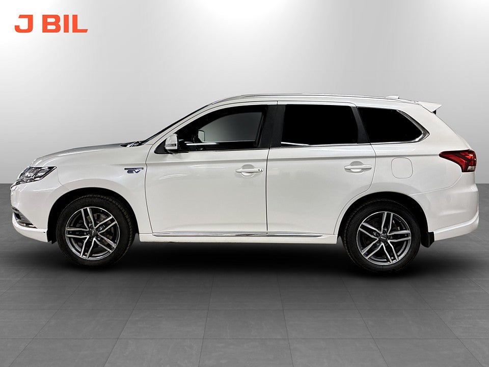 Bild på Mitsubishi Outlander Business PHEV 224hk Aut B-KAMERA DRAG