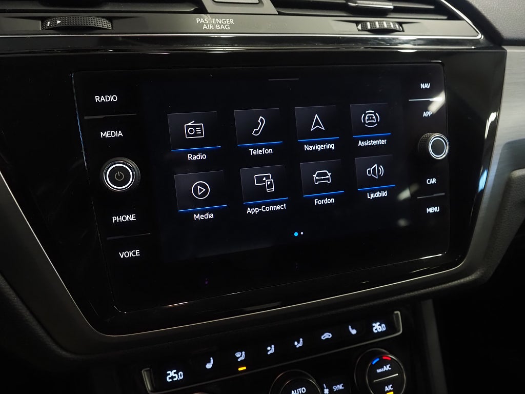 Volkswagen Touran 1.5 TSI 150hk DSG R-Line | 7-sits | Pluspaket | 2021