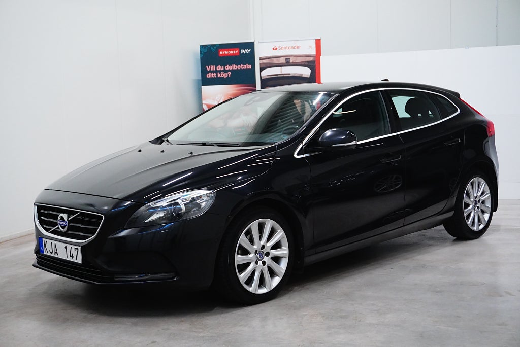Volvo V40 D2 Summum D-Värm Drag Skinn Backkamera