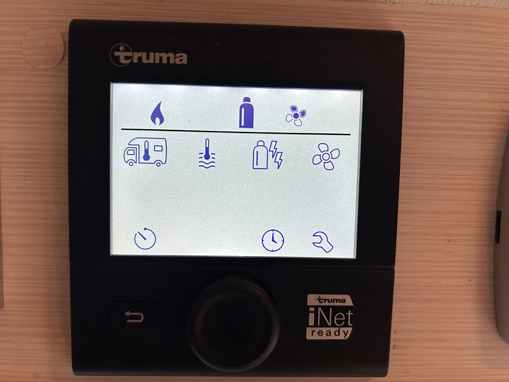 Knaus Boxlife R19 / Backkamera / Höj & Sänkbarsäng /Litium / Solcell  - Knaus