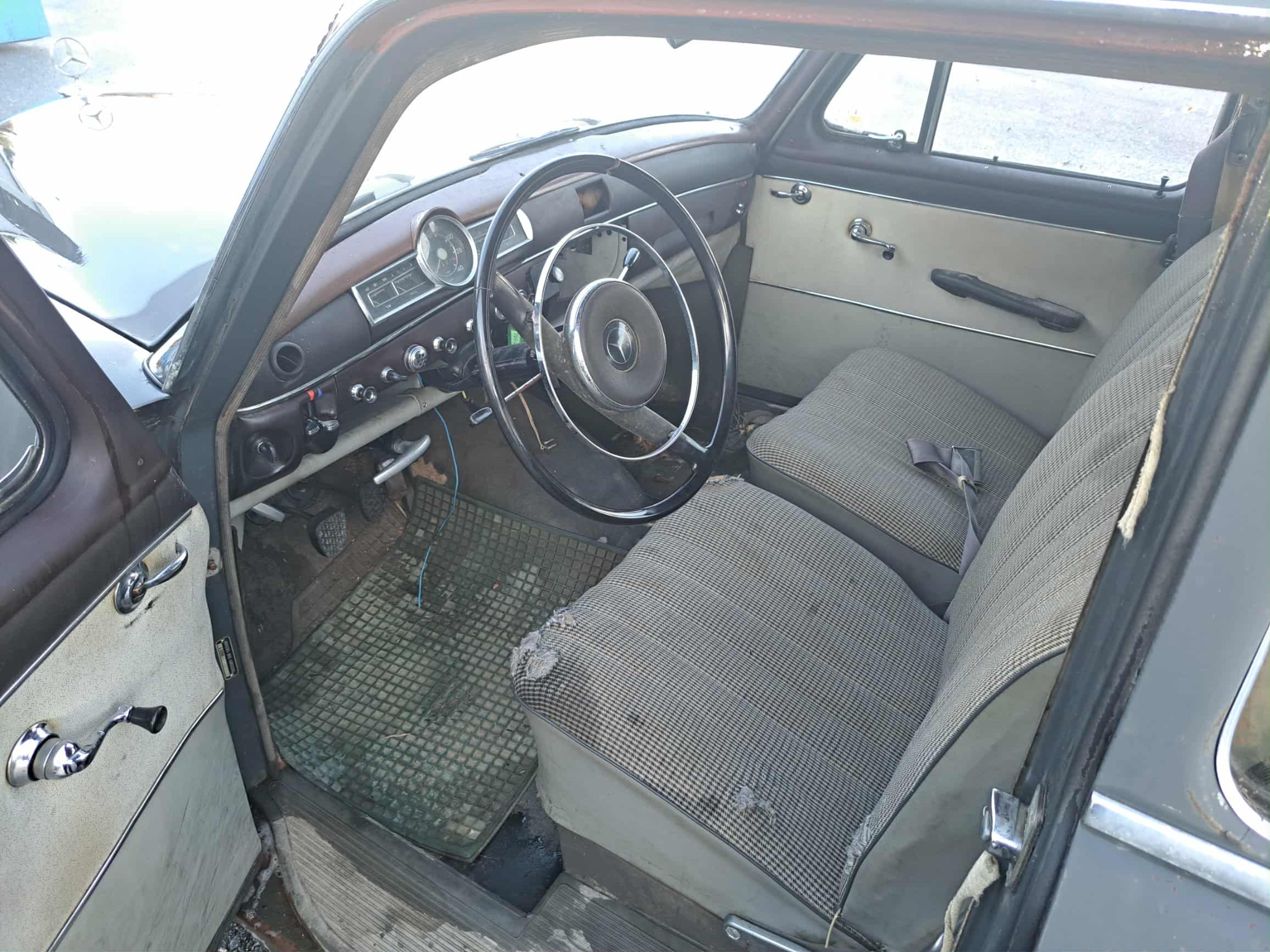 Mercedes-Benz 190 DB 4 D 1960, bild 6/25