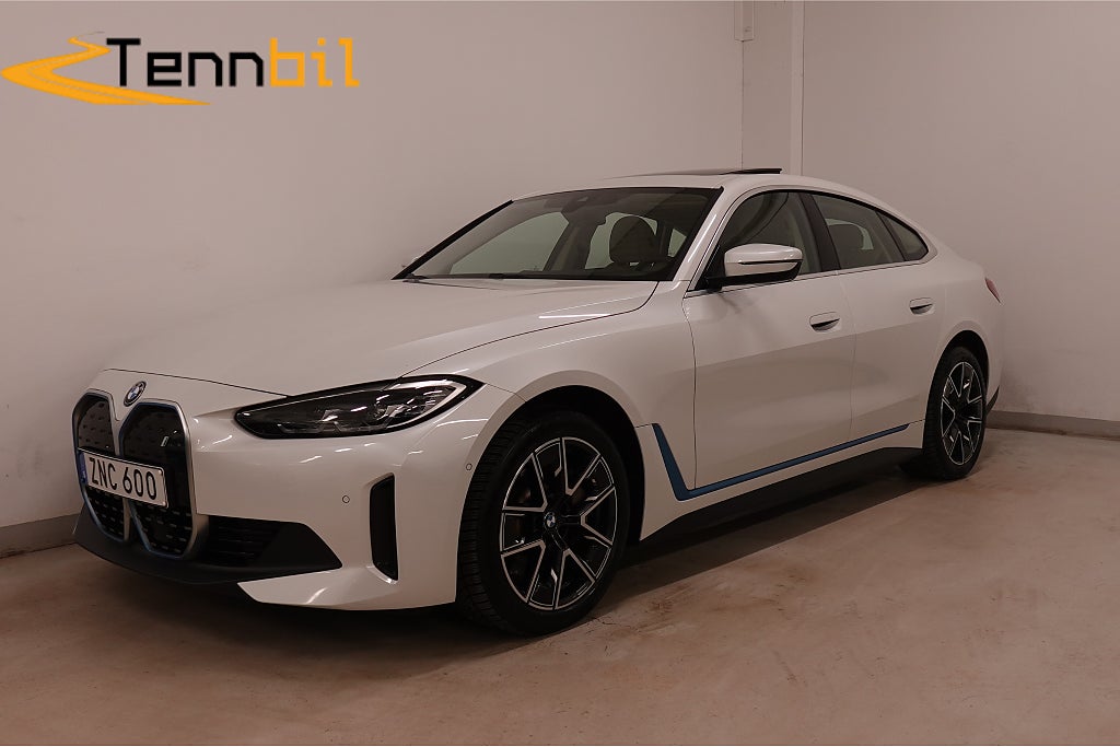 BMW i4 eDrive40 Innovation H/K Taklucka P-Värme HuD Läder