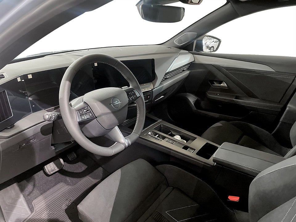 Bild på Opel Astra Sports Tourer GS Hybrid 145hk Aut - OMGÅENDE LEVERANS!