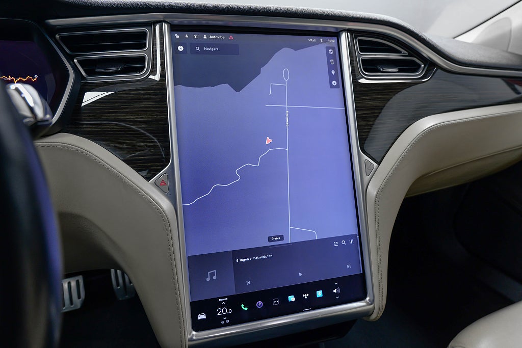Tesla Model S P85 421ch - Supercharge gratuite - Jantes turbine - Toit panoramique - Keyless