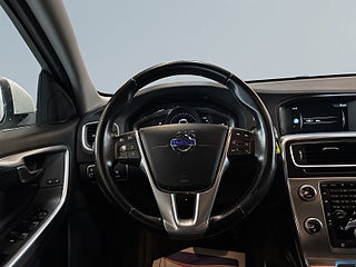 Volvo V60 D5 AWD Momentum Business Edition S&V-hjul Kamrem bytt – bild 9