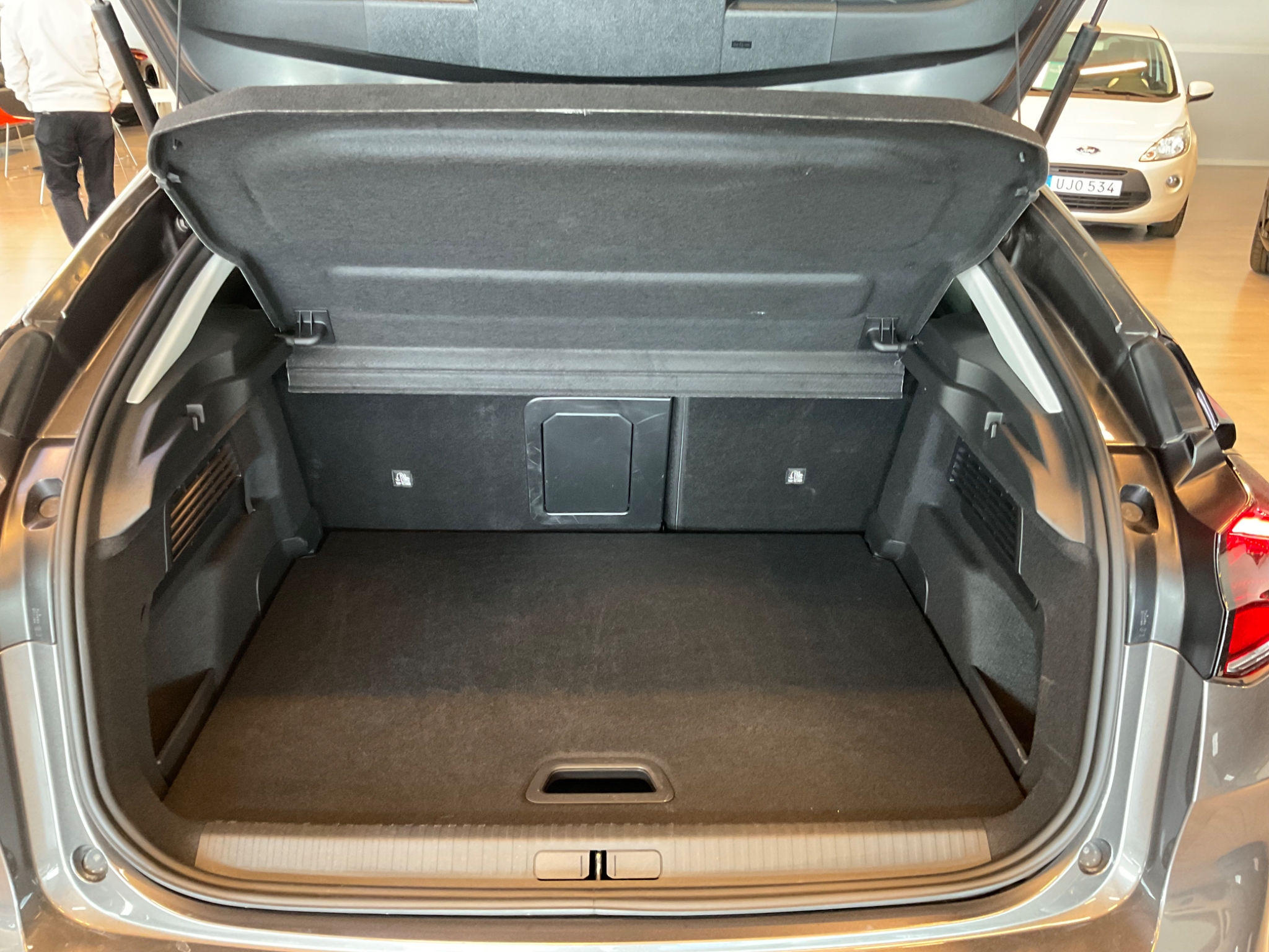 Citroen C4 1.2 PureTech EAT 360 2024, bild 6/44