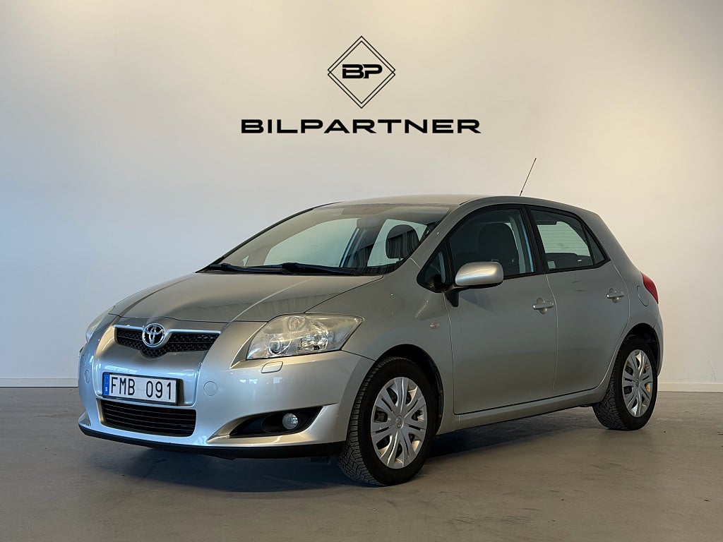 Toyota Auris 5-dörrar 1.6 Dual VVT-i | Farthållare | 