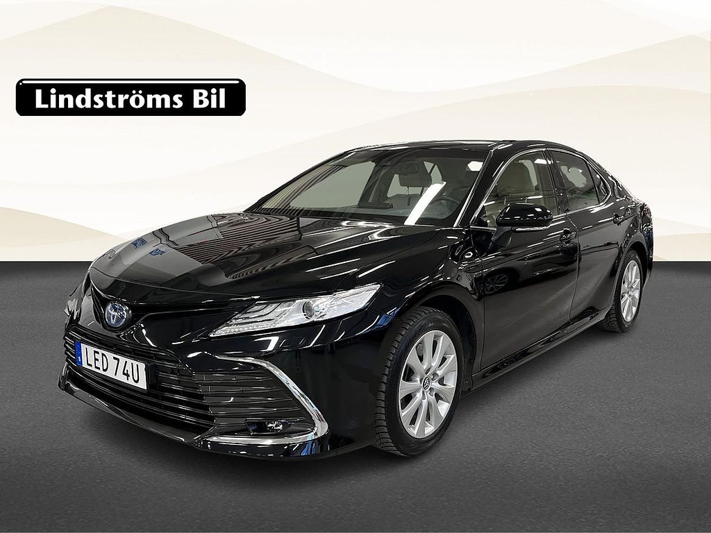 Toyota Camry Hybrid Executive 2.5 218hk V-Hjul Moms