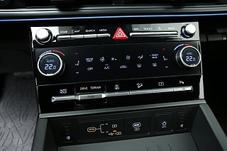 SUV Hyundai Santa Fe 21 av 26
